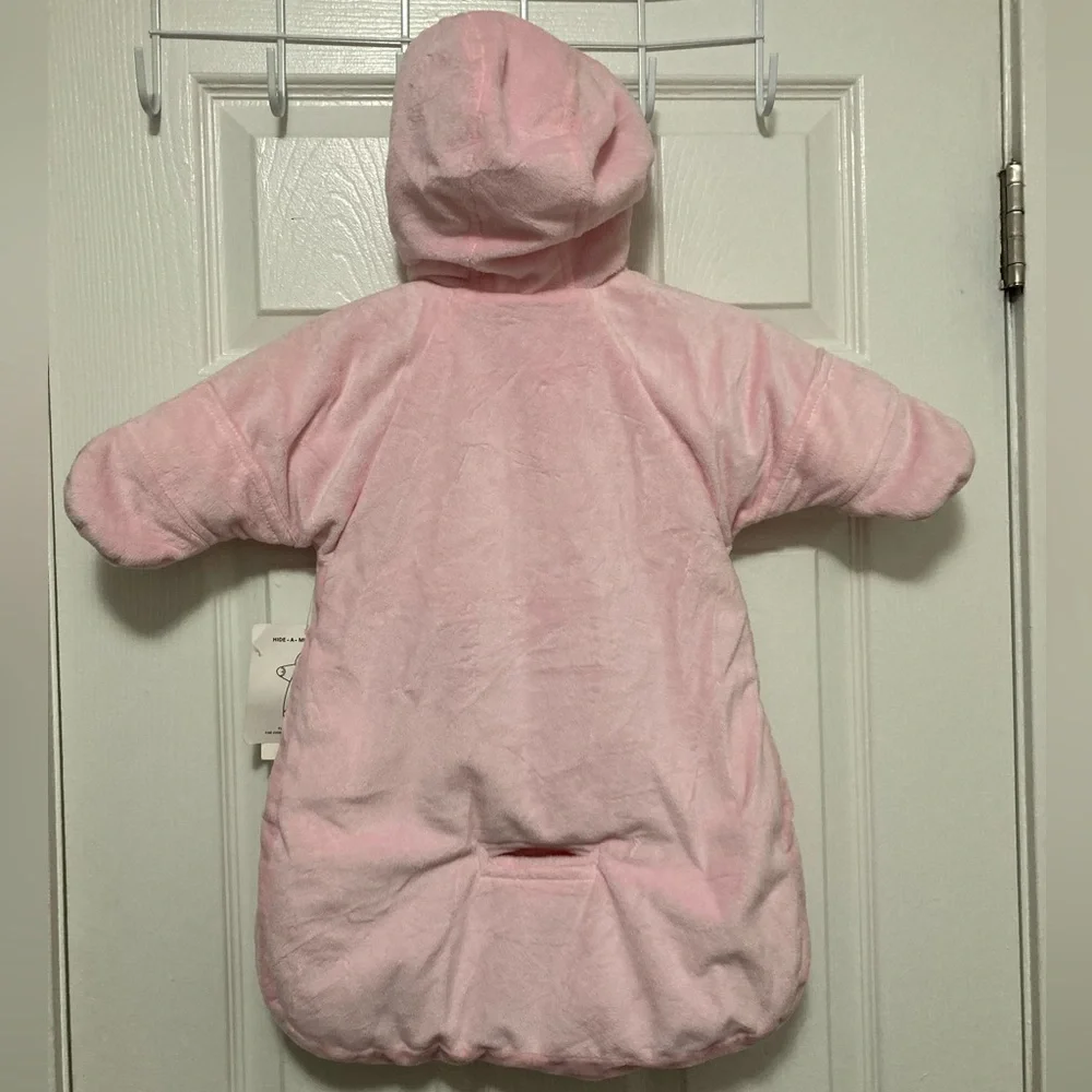 *Carter’s New Pink 0-6 Months Light Pink Velour Hooded Infant Snowsuit